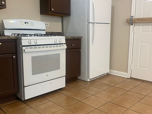 5th image of 1318 S Kildare Ave APT 2