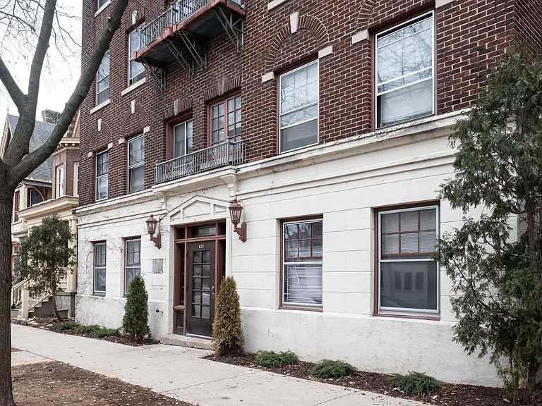 829 N. Cass — Photo 45