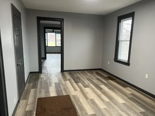617 Clinton St Floor 1, Buffalo, NY 14210