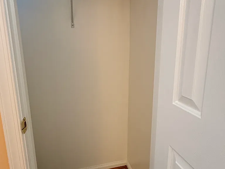 10404 Damascus Park Ln — Photo 34