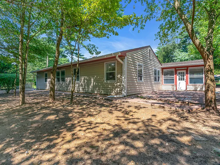 4 Twig Ct — Photo 69