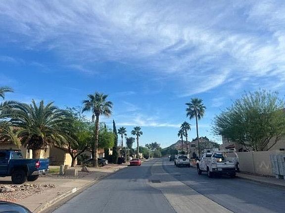 4th image of 18247 N 16th Way