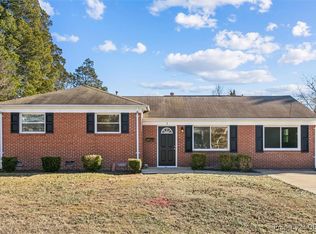 1 Longwood Dr, Hampton, VA 23669