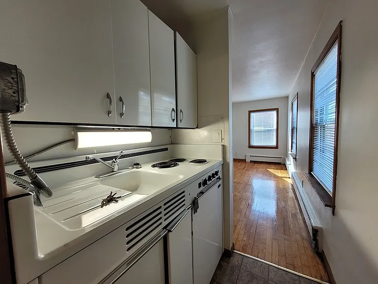 119 S Walnut St #A — Photo 2
