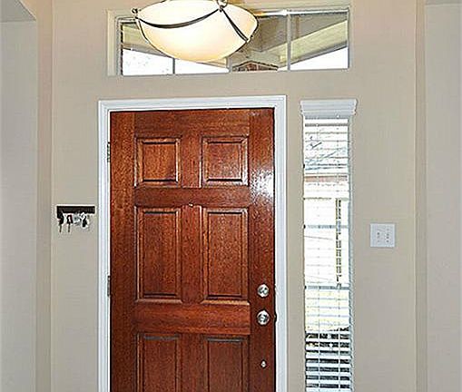 5th image of 6627 Old Oaks Blvd
