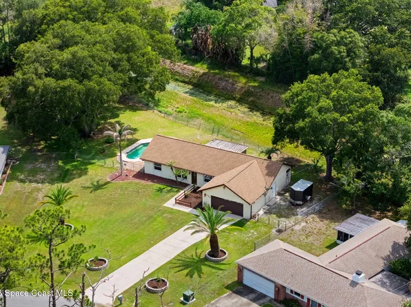 206 Ritter Ave NE, Palm Bay, FL 32907