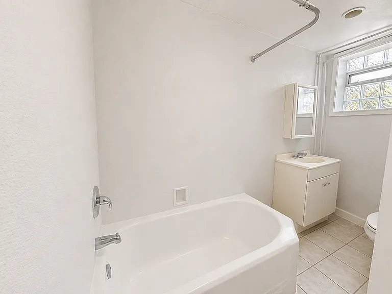 2828 Ellicott Dr — Photo 14
