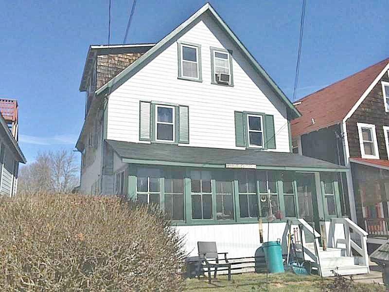 1st image of 85 Narragansett Ave