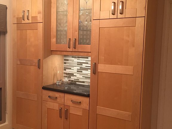 3rd image of 211 Chapalita Dr