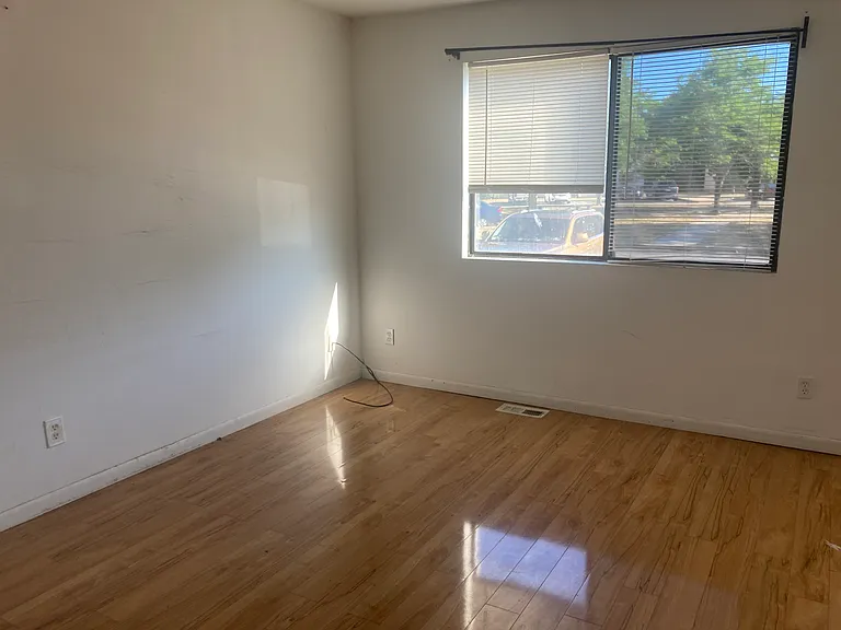 610 Noahs Rd #407 — Photo 4