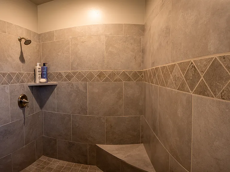 428 N 2860 E — Photo 15