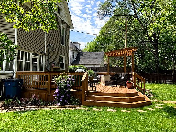 Deck with Pergola
