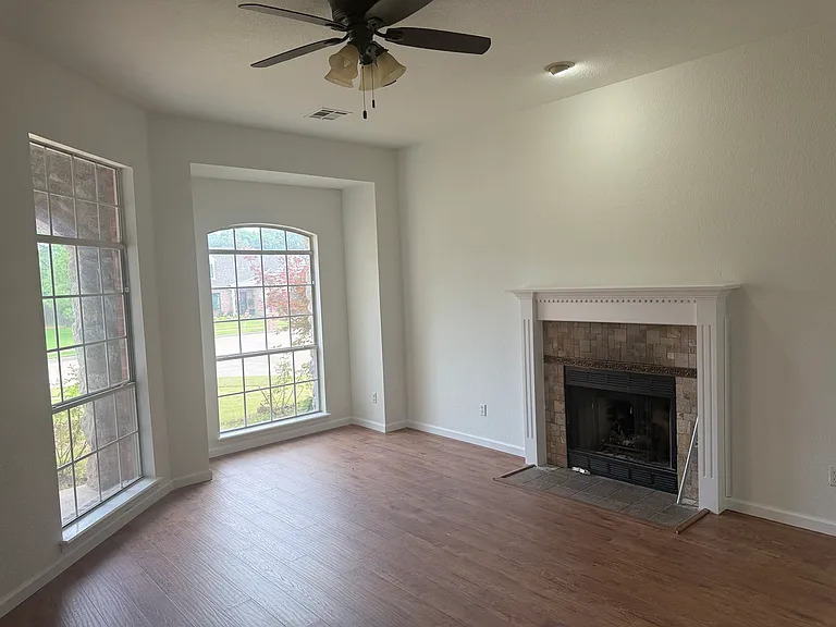 3609 W Boston Pl — Photo 5