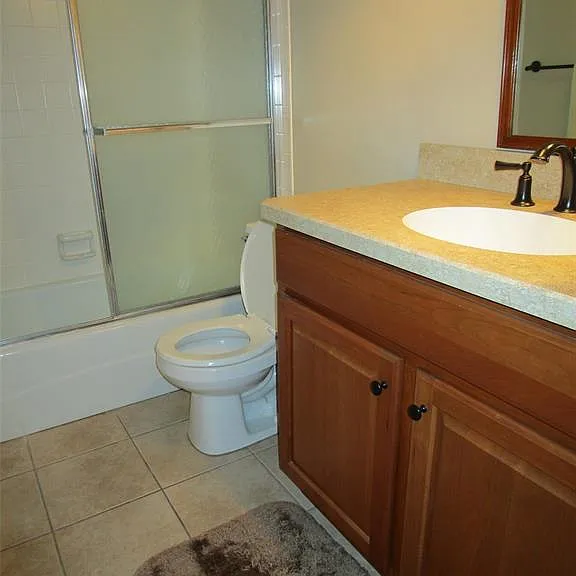 285 107th Ave #606 — Photo 29