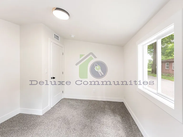 12775 Elton St NE — Photo 16
