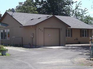 645 Creamery Creek Ln, Molalla, OR 97038