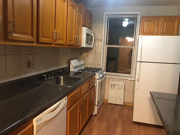 5th image of 615 Warburton Ave APT 4F