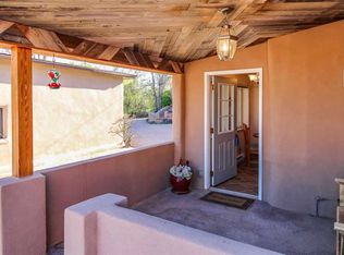 5 Camino Las Cuatas #B, Santa Fe, NM 87506
