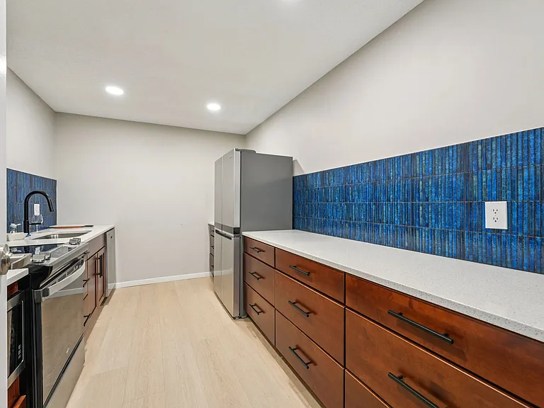 Oaks Lincoln Apartments — Photo 52
