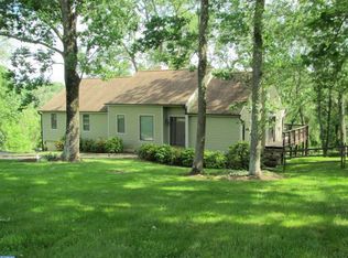 1010 N Ridge Rd, Chadds Ford, PA 19317