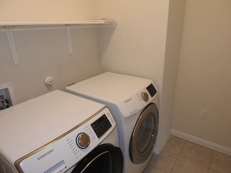 9903 Quercia Dr — Photo 24