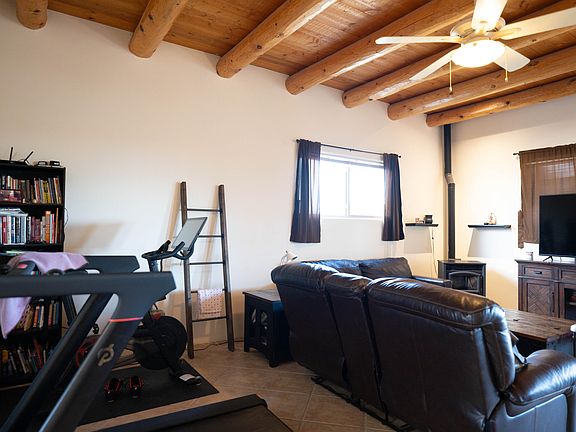 5th image of 4 Llano Sendero Ct