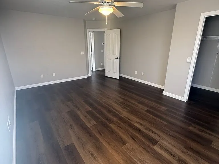 505 Satin Saddle Pl — Photo 21