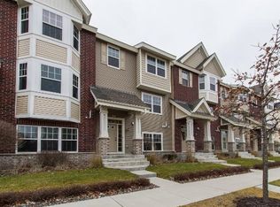 8316 Emery Pkwy N, Champlin, MN 55316