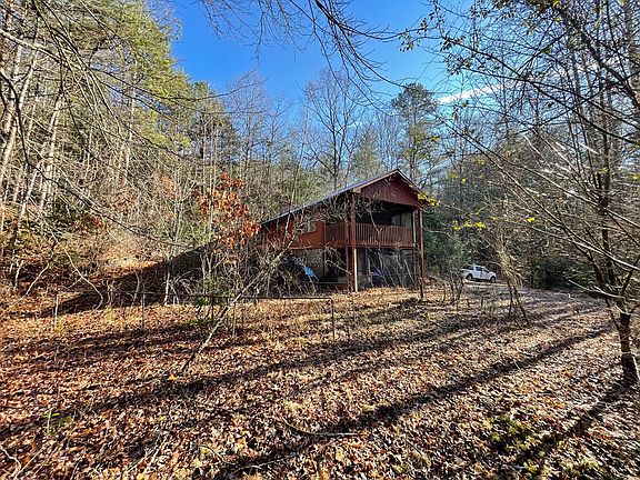 3rd image of 5904 Beaver Dam Rd