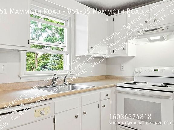 3rd image of 851 Mammoth Rd #3S
