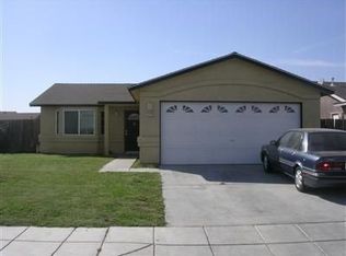 1370 Toluca Way, Madera, CA 93638