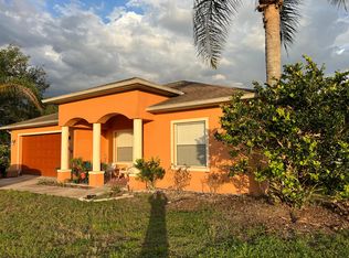 1236 N San Mateo Dr, North Port, FL 34288