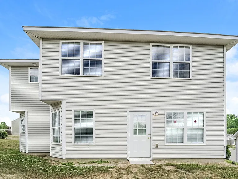 6913 Seney Dr — Photo 17