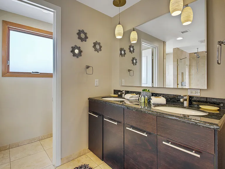 52883 Eisenhower Dr — Photo 19