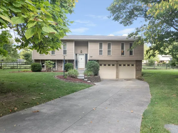 3579 Hunting Creek Ln, Amelia, OH 45102