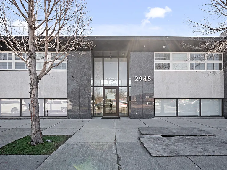 2945 W Peterson Ave #202 — Photo 15