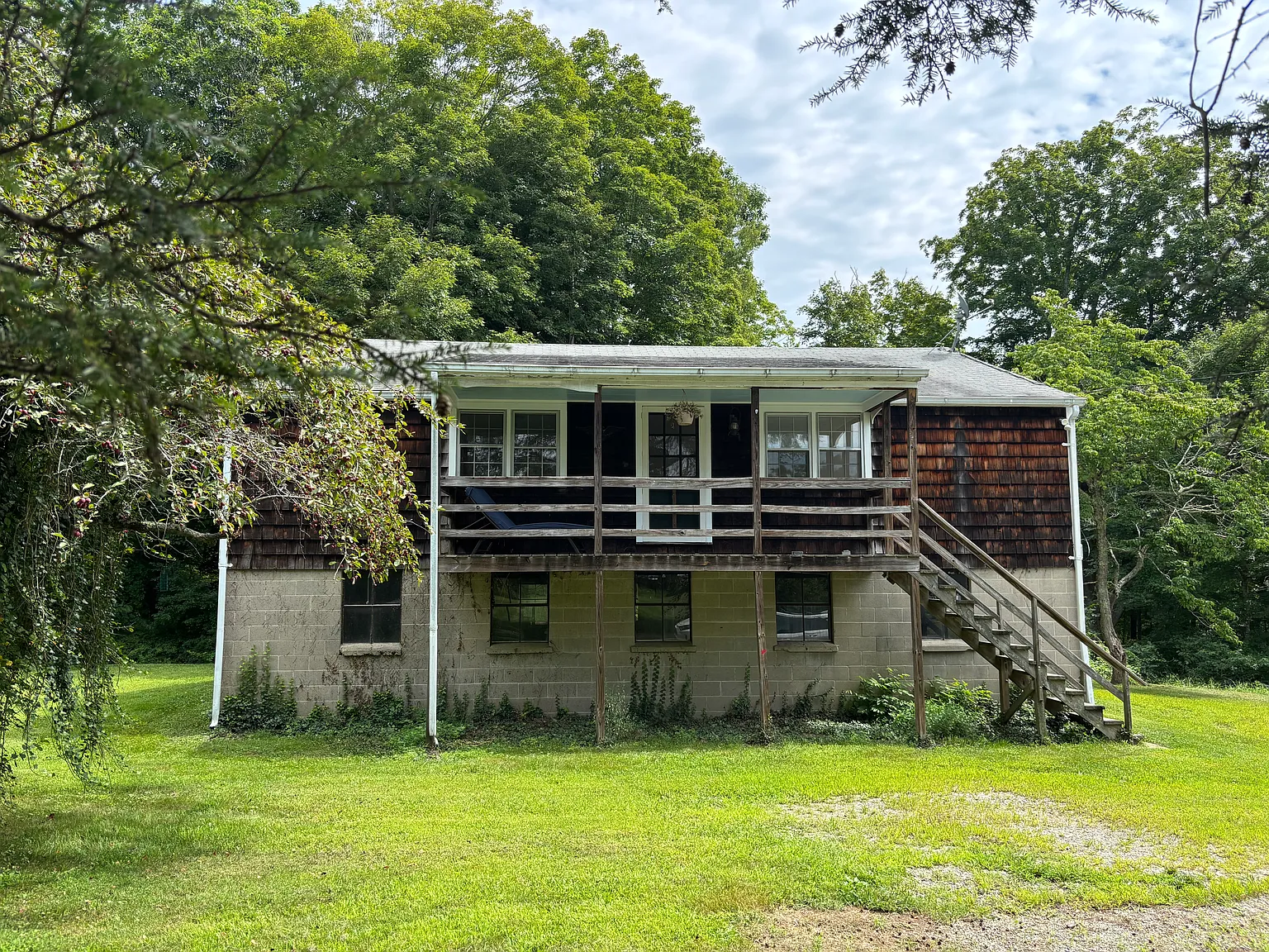 2 bed, 990 sqft, $2,250 — Photo 1