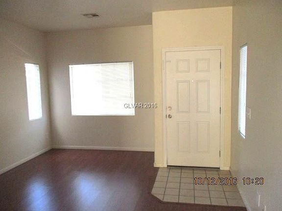 2nd image of 6133 Mountain Hemlock Ave #0