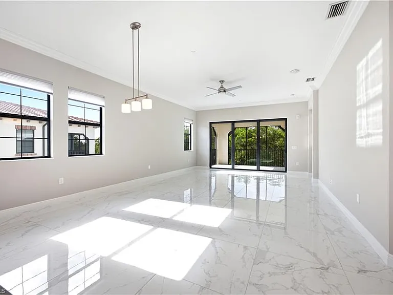 16374 Viansa Way #301 — Photo 4