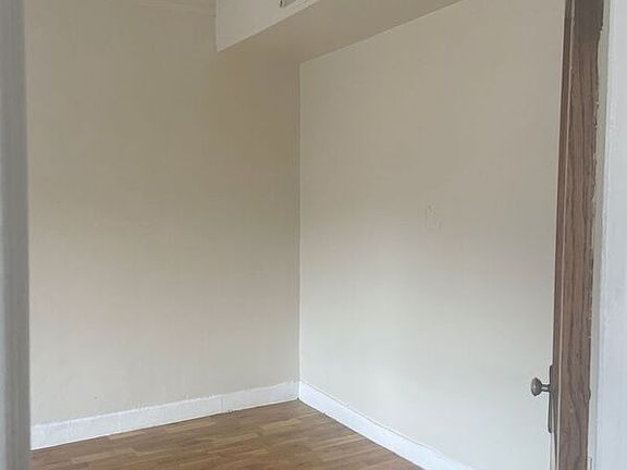 3rd image of 3440 W Fullerton Ave #2