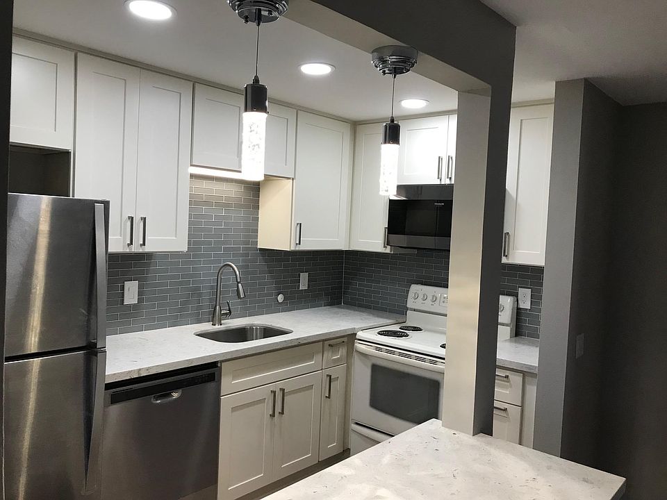 1st image of 13564 37th Ave S APT 35