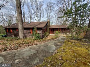 2365 Cape Leonard Dr, Saint Leonard, MD 20685