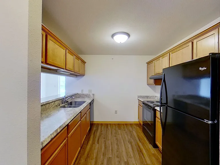 625 Cedar Bluffs Way #22 — Photo 6