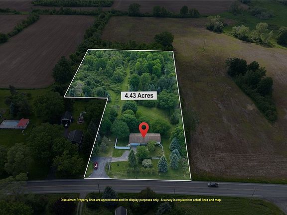 3rd image of 479 Churchville Riga Rd