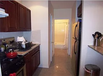 Rented by R New York