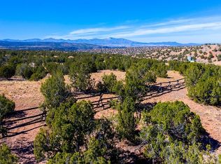 70 Via Del Caballo, Santa Fe, NM 87506