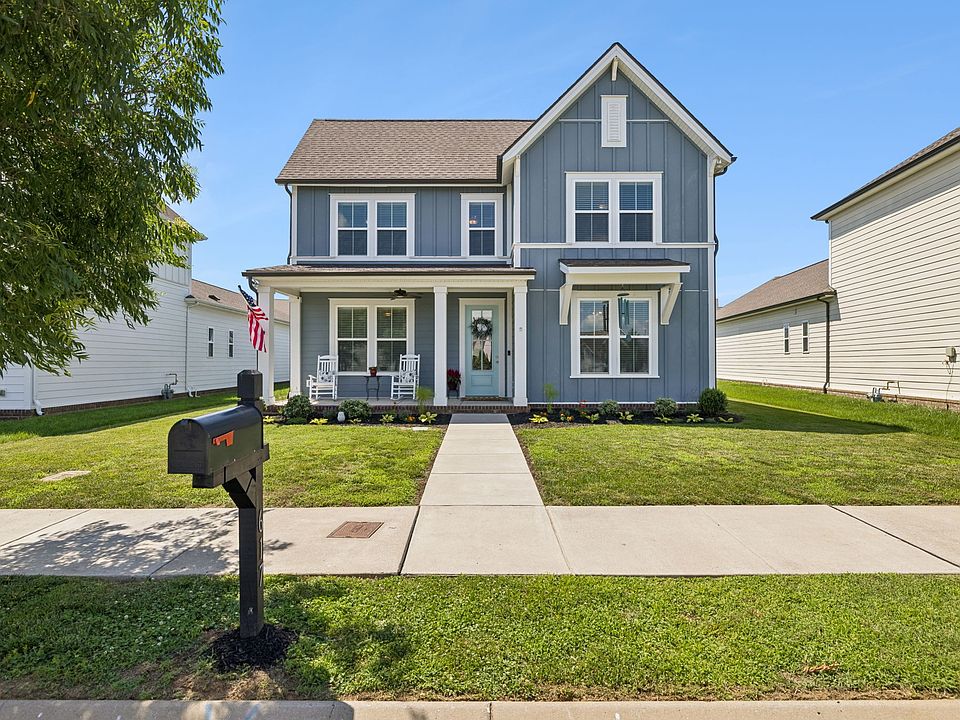 1st image of 617 Green Farm Way
