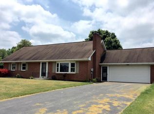 1275 Fonderwhite Rd, Lebanon, PA 17042