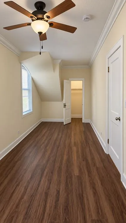 2 bed, 1000 sqft, $2,100 — Photo 4