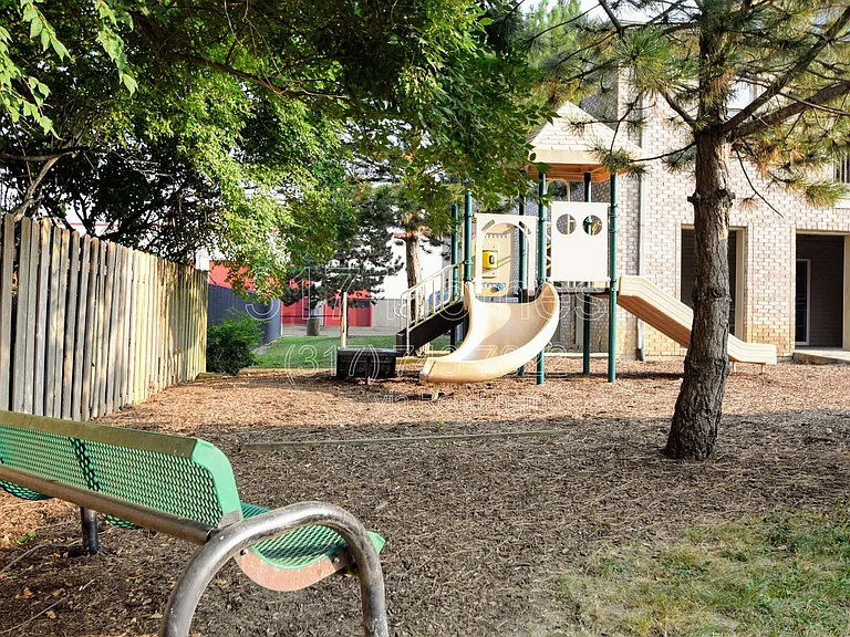 East Street Apartments — Photo 21